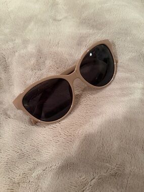 Jones New York Beige Cat-Eye Sunglasses